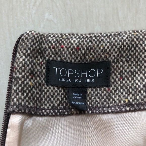 Topshop Mini Skirt - Picture 8 of 8